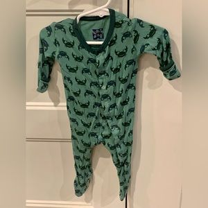 Kickee Pants Boys Sleeper with snaps 0-3 months